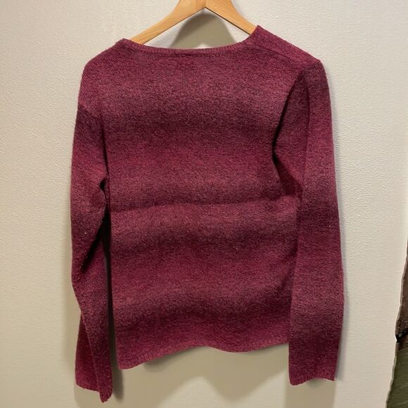 Columbia woman’s pink v neck sweater - Picture 8 of 9